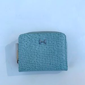 H Halston Kendall Zip Mint Wallet